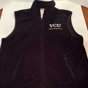 NWT- Collegiate VCU School of Pharmacy Black Fleece Vest Large - Great Gift